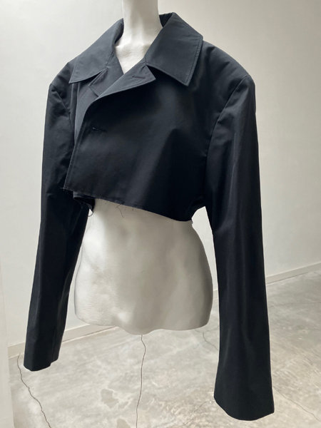 VETEMENTS 25AW Cropped Carcoat